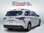 2026 Toyota Sienna XLE 8 Passenger