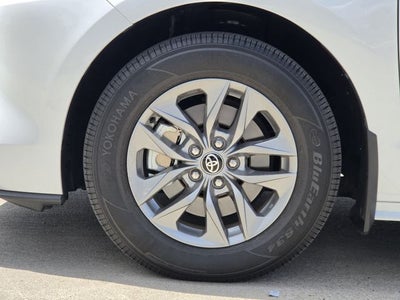 2026 Toyota Sienna XLE 8 Passenger