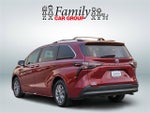 2025 Toyota Sienna XLE 8 Passenger