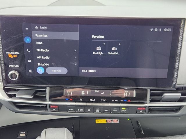 2025 Toyota Sienna XLE 8 Passenger