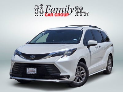 2026 Toyota Sienna XLE 8 Passenger