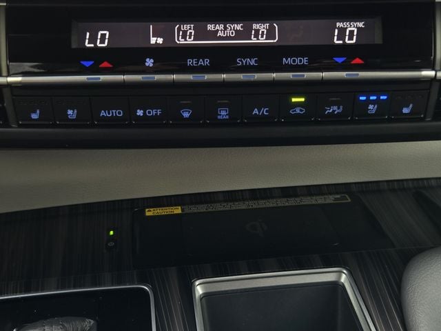 2021 Toyota Sienna Limited 7 Passenger