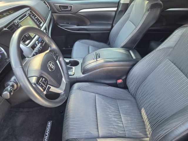 2019 Toyota Highlander LE Plus