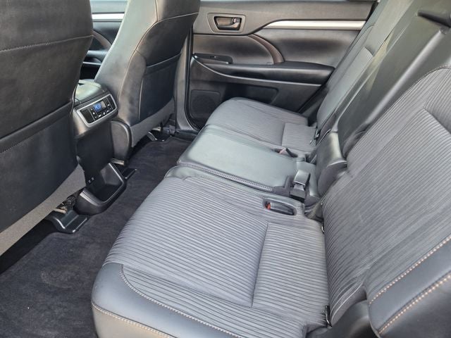 2019 Toyota Highlander LE Plus