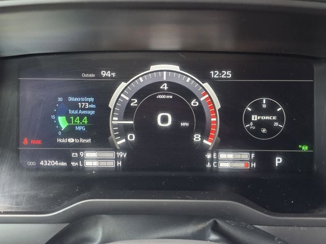 2023 Toyota Tundra Platinum
