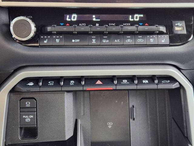 2025 Toyota Tundra Platinum