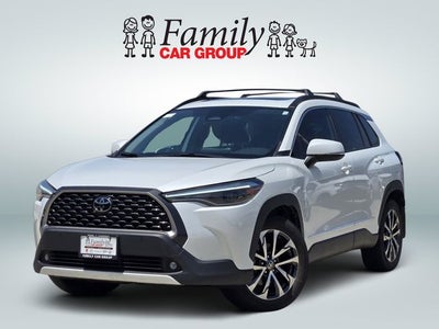 2024 Toyota Corolla Cross XLE