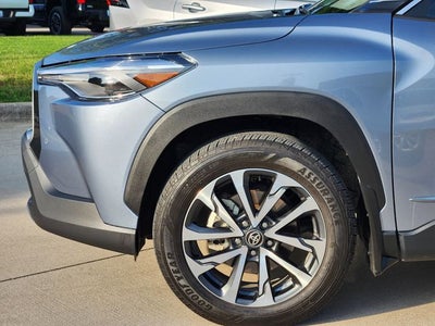 2024 Toyota Corolla Cross XLE
