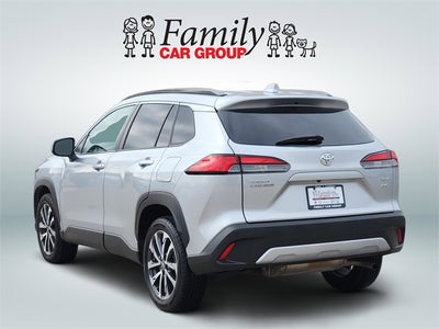 2022 Toyota Corolla Cross XLE