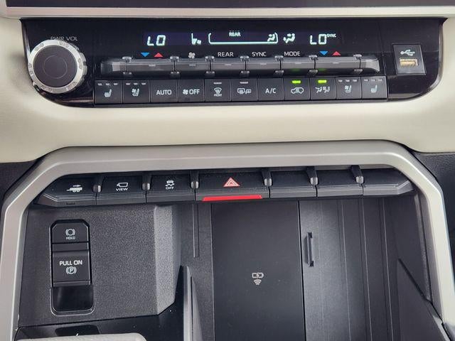 2025 Toyota Sequoia Capstone