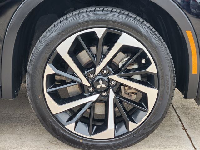 2022 Mitsubishi Outlander SEL