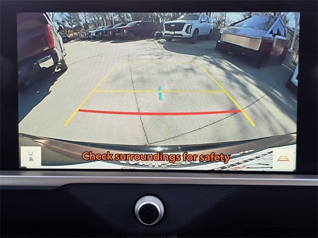 2025 Toyota Crown Signia XLE