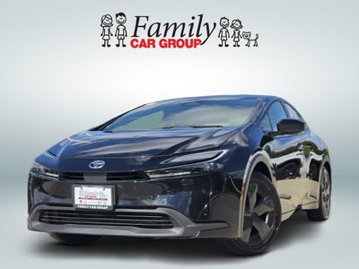 2025 Toyota Prius LE