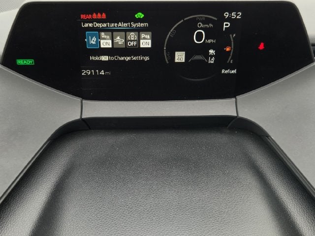 2025 Toyota Prius LE