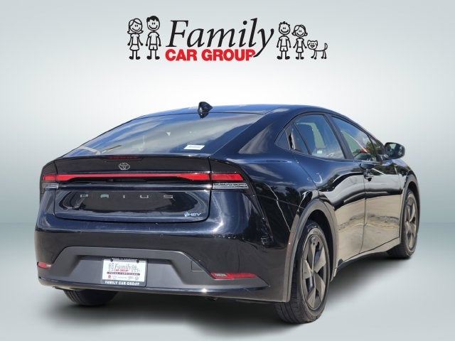 2025 Toyota Prius LE