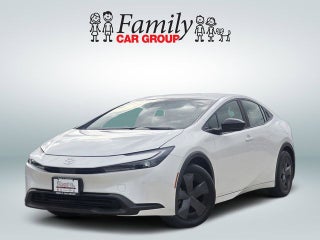 2025 Toyota Prius LE