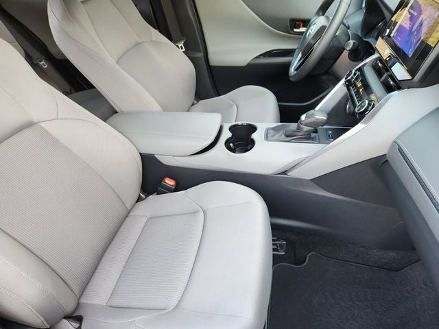 2023 Toyota Venza LE
