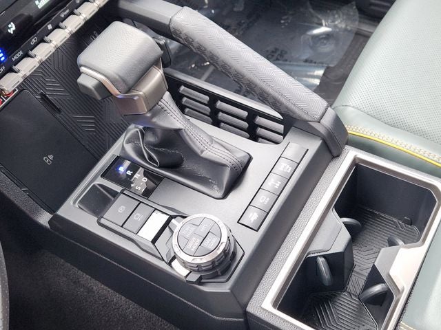 2025 Toyota 4Runner i-FORCE MAX Hybrid Trailhunter
