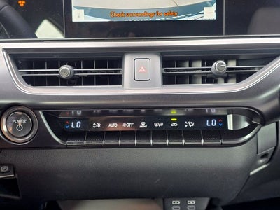 2025 Lexus UX 300h
