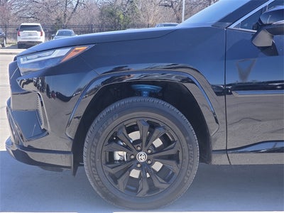 2023 Toyota RAV4 Hybrid SE