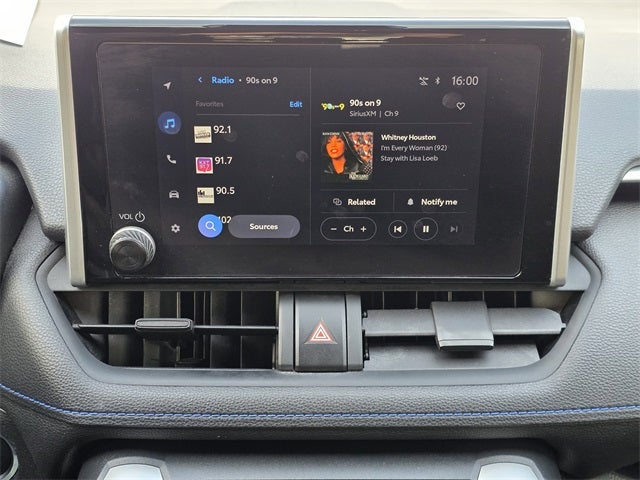 2024 Toyota RAV4 Hybrid SE