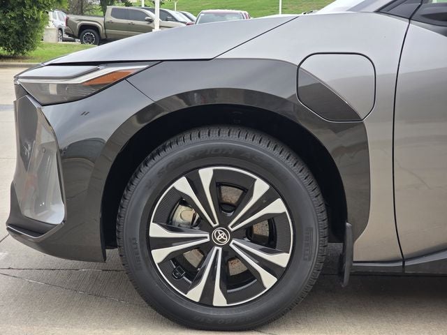 2024 Toyota bZ4X XLE