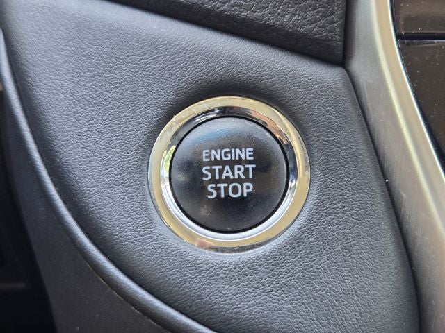 2018 Toyota Land Cruiser Base