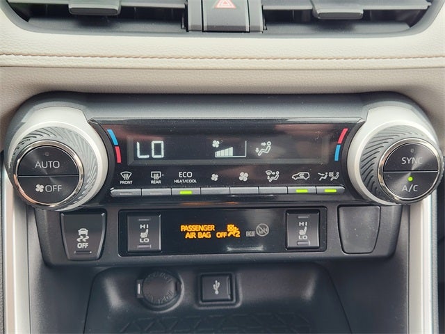 2020 Toyota RAV4 Hybrid XLE