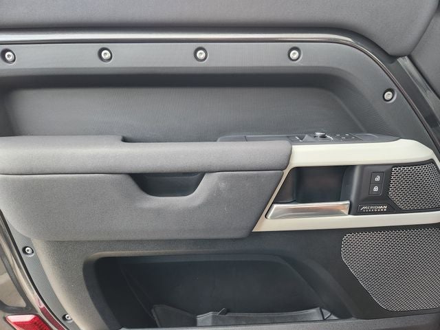 2023 Land Rover Defender 90 X-Dynamic SE