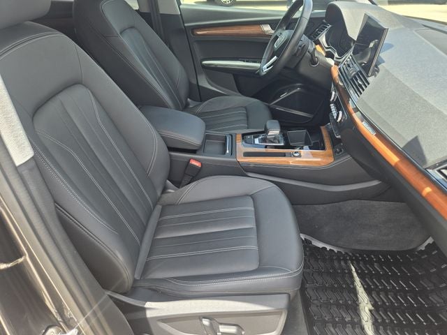 2022 Audi Q5 45 S line Premium quattro