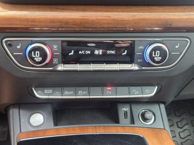 2022 Audi Q5 45 S line Premium quattro