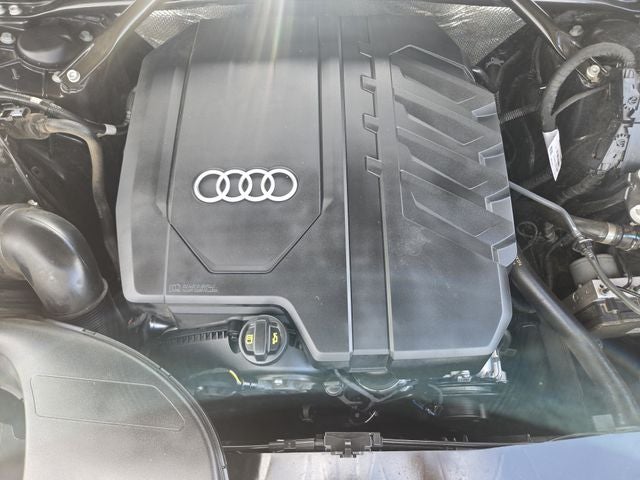2022 Audi Q5 45 S line Premium quattro