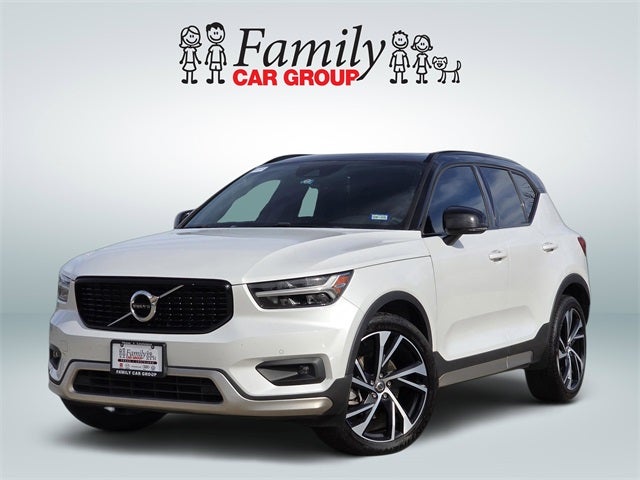 2020 Volvo XC40 R-Design
