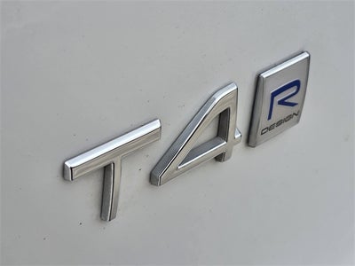 2020 Volvo XC40 R-Design