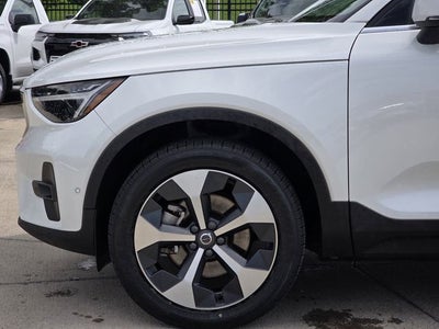 2023 Volvo XC40 Ultimate