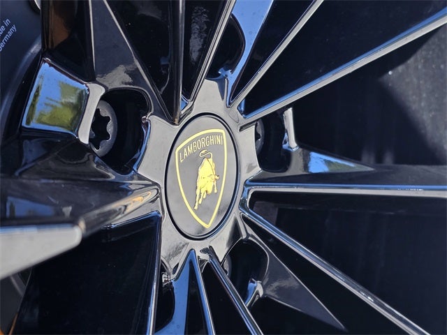 2024 Lamborghini Urus S