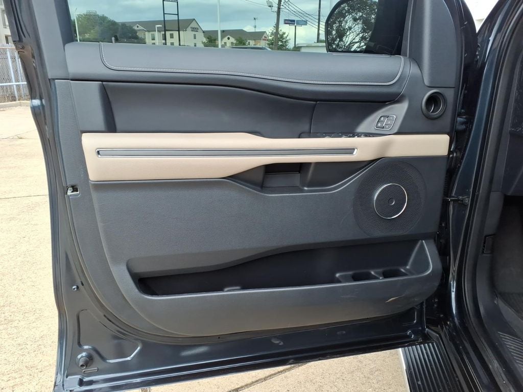 2023 Ford Expedition XLT