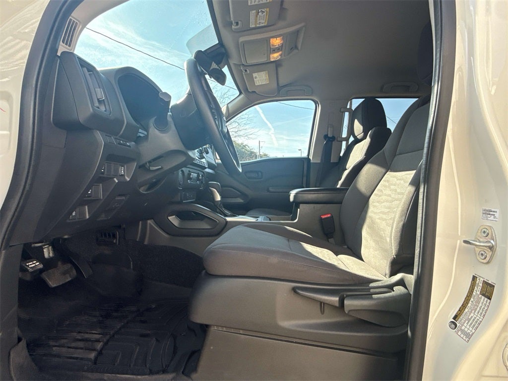 2025 Nissan Frontier S