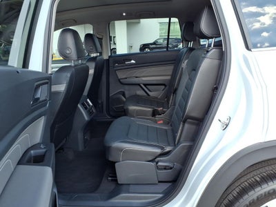 2023 Volkswagen Atlas 3.6L V6 SEL Premium R-Line