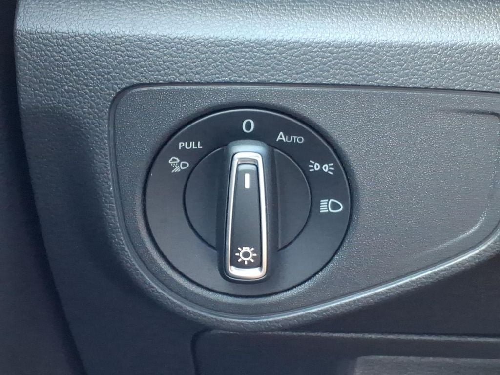 2023 Volkswagen Atlas 3.6L V6 SEL Premium R-Line