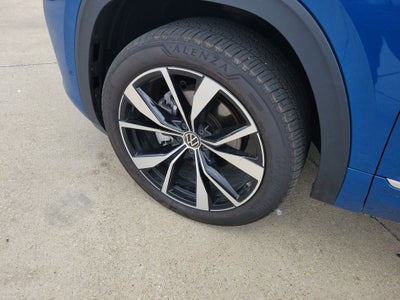 2025 Volkswagen Atlas 2.0T SEL Premium R-Line