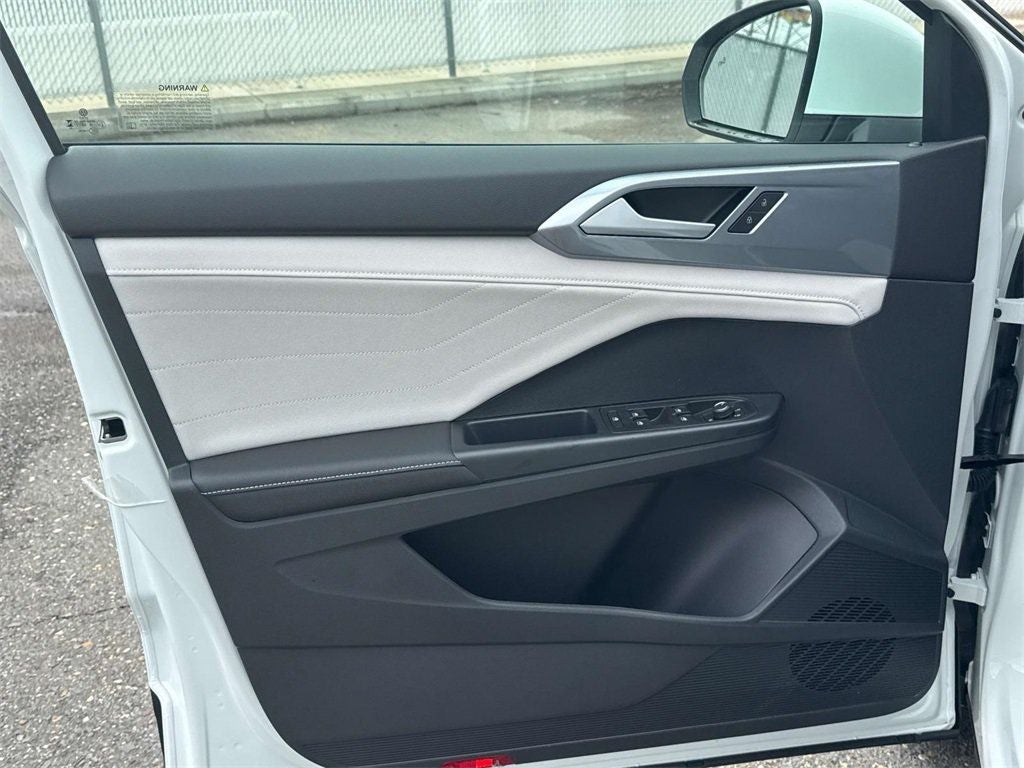 2025 Volkswagen Taos 1.5T SEL