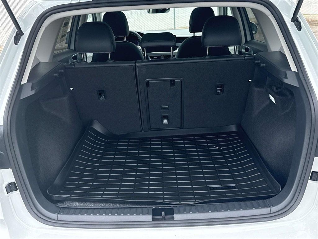 2025 Volkswagen Taos 1.5T SEL