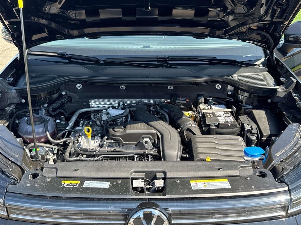 2025 Volkswagen Taos 1.5T SEL