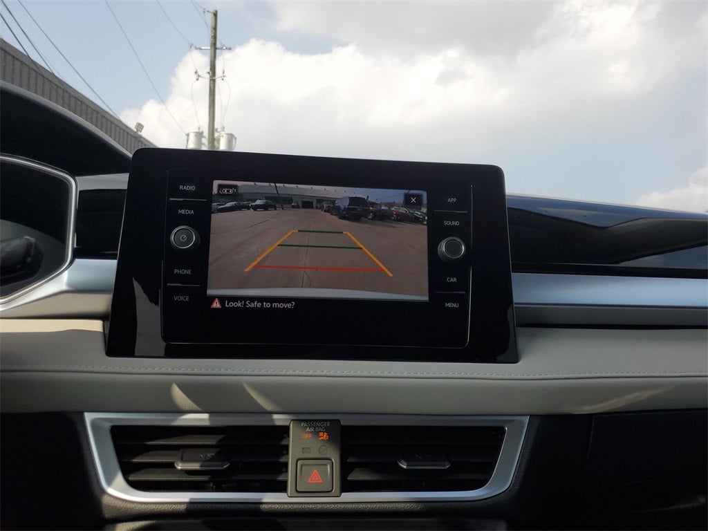 2025 Volkswagen Taos 1.5T SE