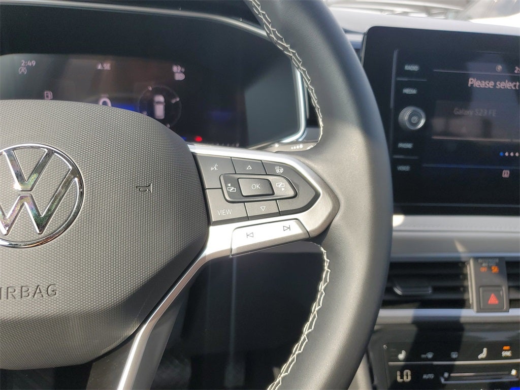 2025 Volkswagen Taos 1.5T SE