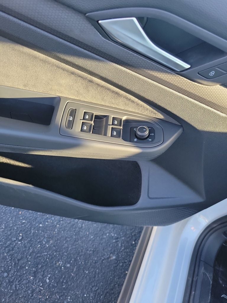2024 Volkswagen Golf GTI 2.0T S