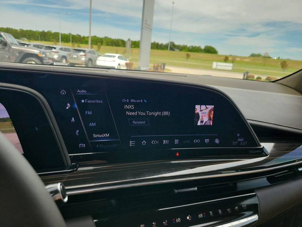 2024 Cadillac Escalade Sport