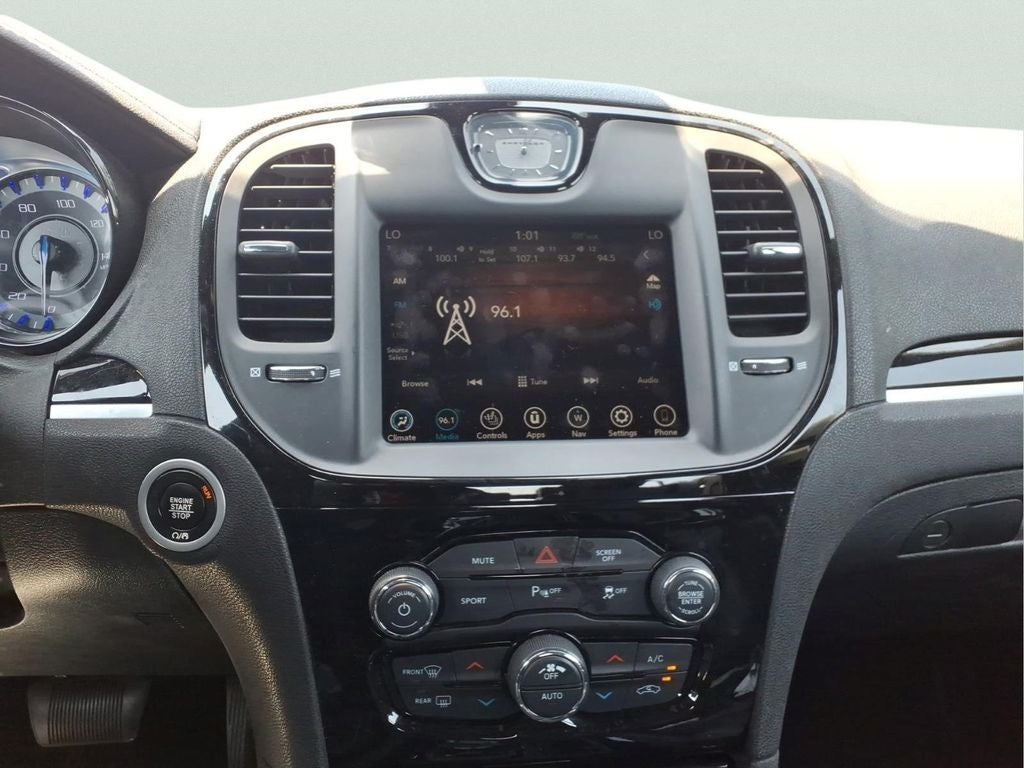 2023 Chrysler 300 S