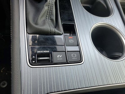 2025 Toyota Sienna XLE 8 Passenger